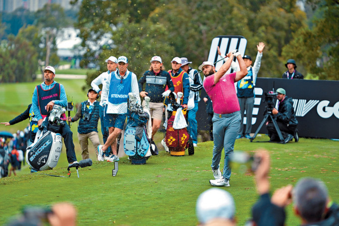 李家超稱讚剛舉辦的 LIV Golf 高爾夫球巡迴賽是很成功的賽事。