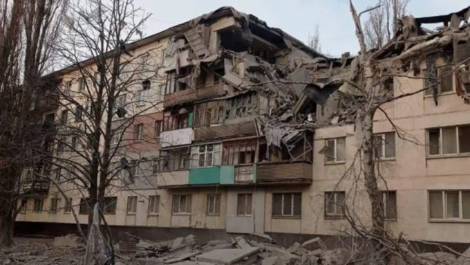利斯坎斯科的建築被俄軍轟毀。互聯網圖片