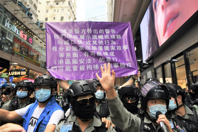 夏寶龍表明，觸犯香港國安法的人更不在愛國者之列。資料圖片