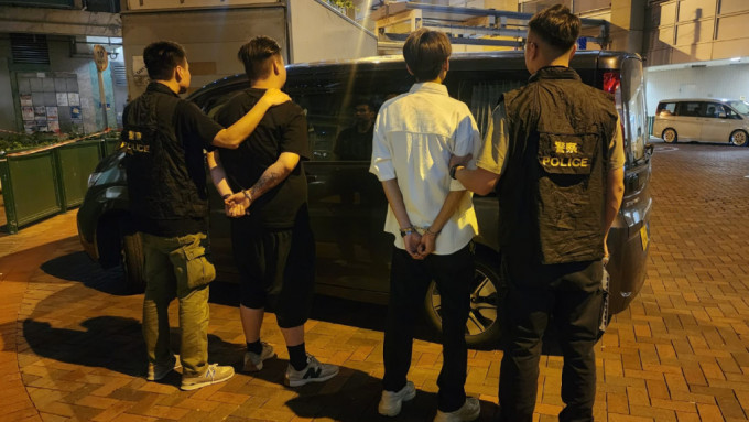 兩男將軍澳藏大麻落網 21歲仔同涉揸大膽車被捕。警方圖片