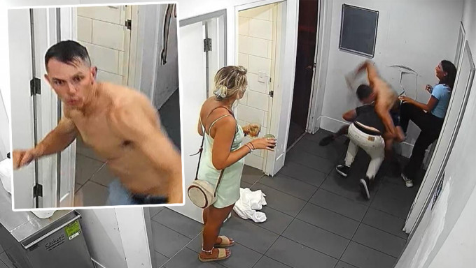 尽责清洁工狂敲门，残厕偷欢男不满冲出施暴。