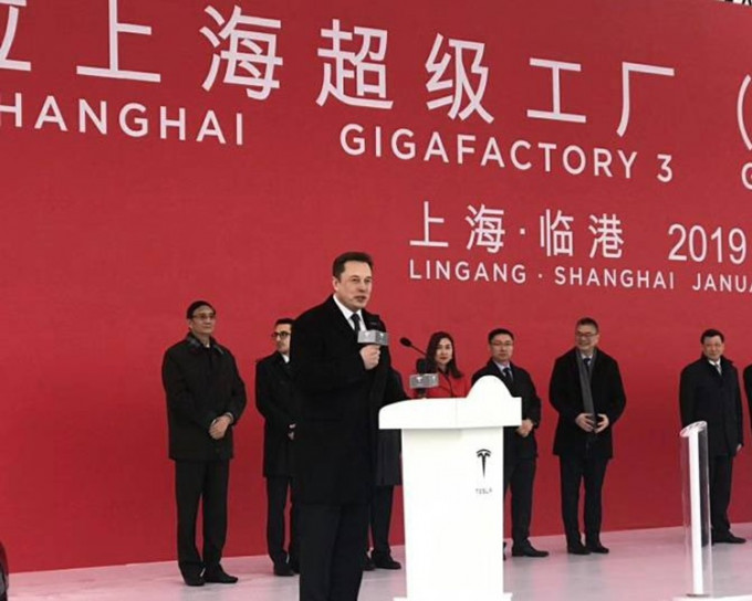 马斯克表示中国是电动车的领导市场。Elon Musk Twitter