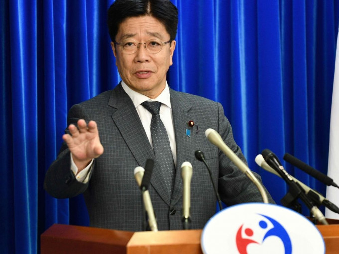 日本厚生勞動大臣加籐勝信透露，如果疫情持續惡化，將考慮再度宣佈全國進入緊急狀態。