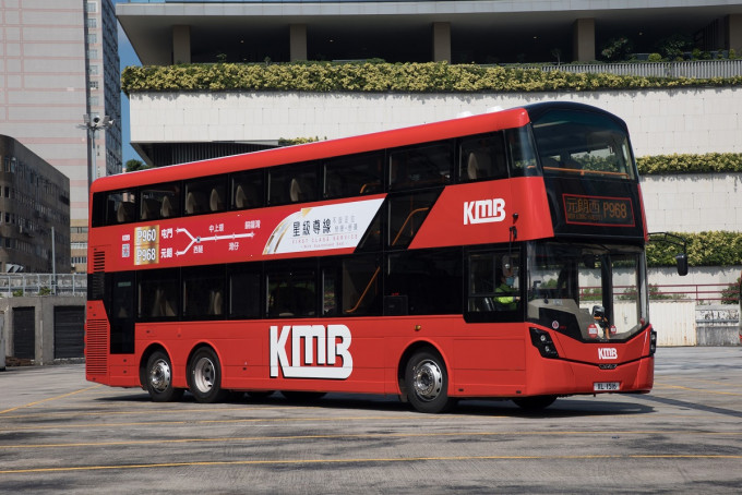 九巴开办「新型长途巴士服务」，两条服务路线分别为P960及P968。九巴图片