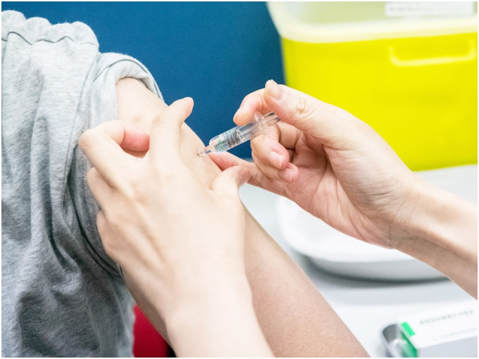 澳门由今日起，下调灭活新冠疫苗适用年龄至12岁。澳门特别行政区新闻局fb资料图片