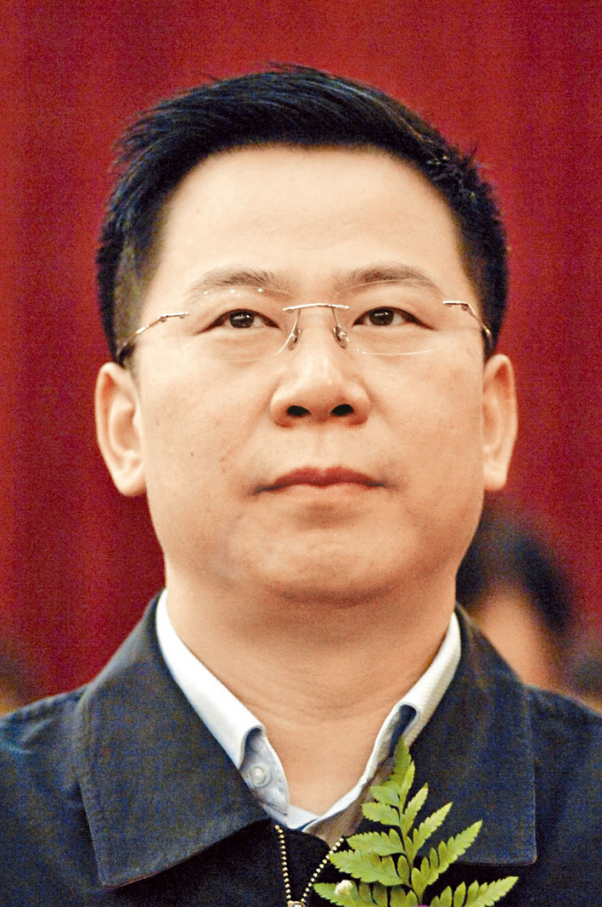 ■中纪委公布，中国人寿董事长王滨涉嫌严重违纪违法，目前正接受当局纪录审查和监察调查。