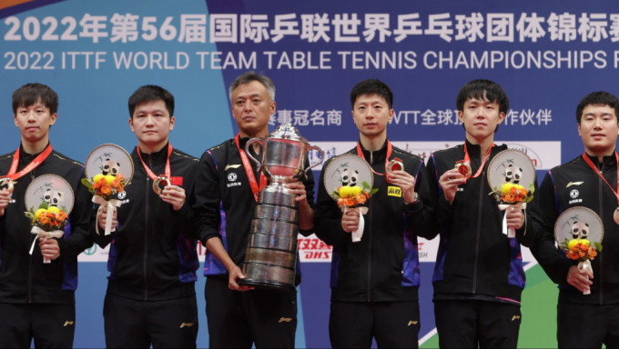 中国男团轻取德国夺标。国际乒联官网图片