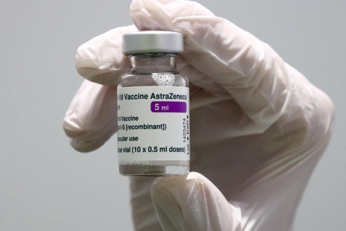 意大利18歲女孩接種阿斯利康腦出血身亡，專家呼籲勿讓60歲以下人士接種。AP資料圖片
