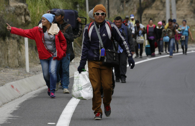 委内瑞拉人出走邻国。AP图片