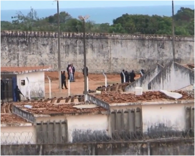巴拉达格罗塔(BarradaGrota)监狱发生暴动。