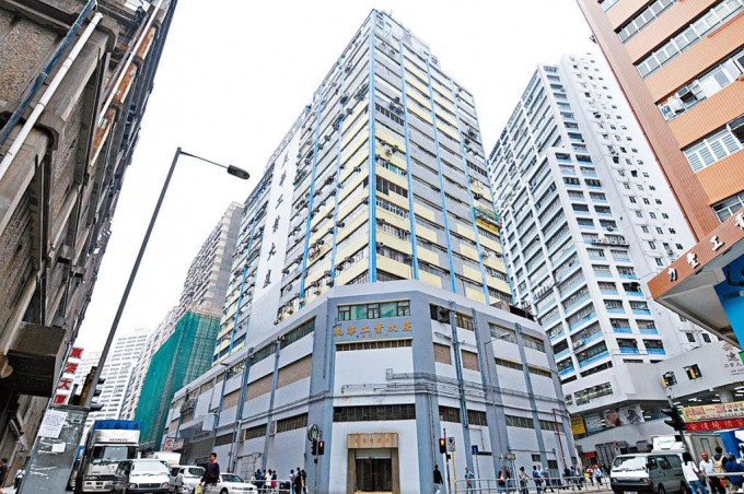葵涌美华工业大厦低层单位以每尺约3800元售出。