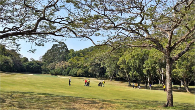 粉岭高球场成利益角力议题。（资料图片）