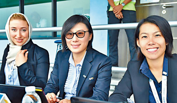 白莉莉（右）盼以女子亞冠推動亞洲女足發展。