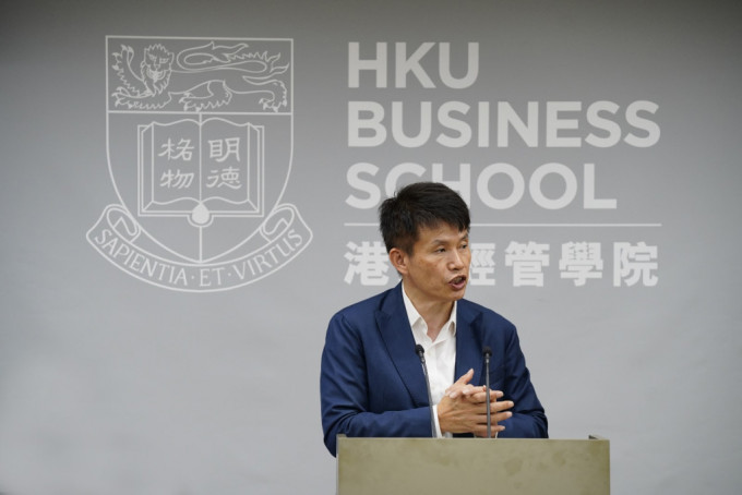 港大经管学院院长蔡洪滨表示，国家当务之急是要让民营企业家重拾信心。香港大学提供