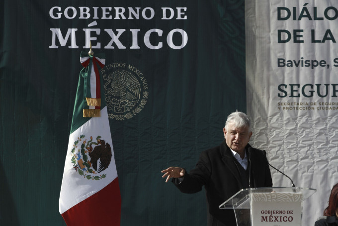 墨西哥总统奥夫拉多尔拒绝发出限制措施命令。 AP