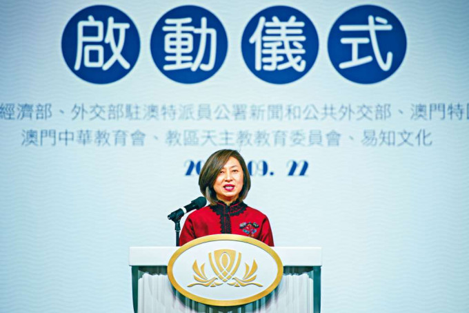 永利澳门（1128）副主席兼执行董事陈志玲表示，受广东省的疫情影响，近期来澳门入住酒店的内地旅客减少逾两成。