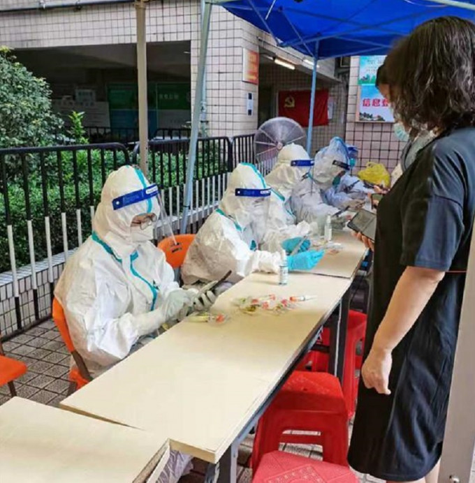 廣州居民接受檢測。網上圖片