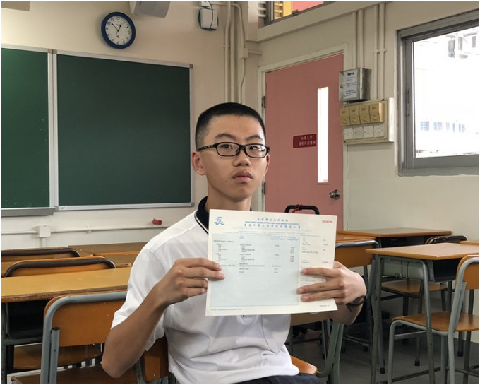 徐文鸿在文凭试考获5科20分佳绩。资料图片