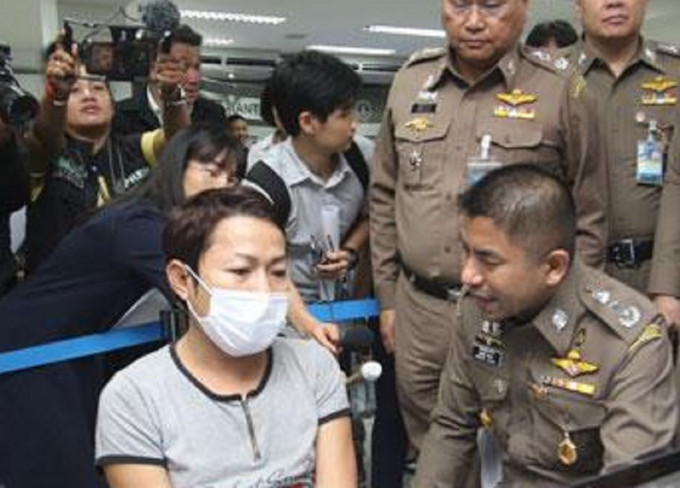 泰國變性男子詐騙日本遊客。網上圖片