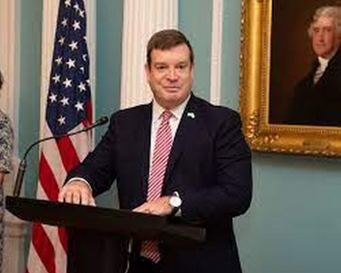 美国驻帕劳大使亨尼西尼兰。FB图