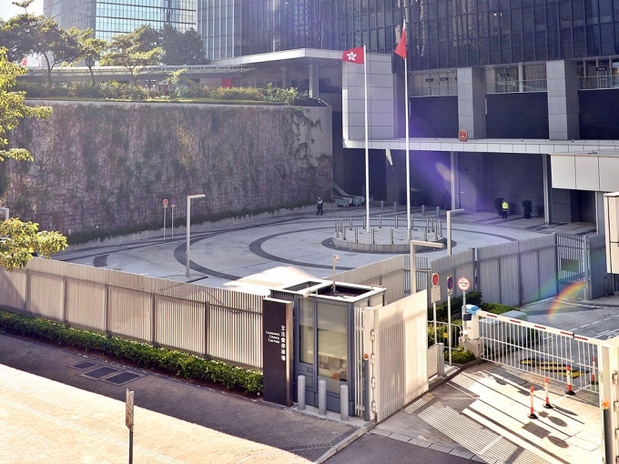 政總東翼前的公民廣場。資料圖片