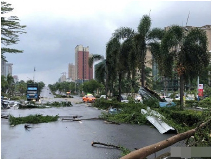 「杨柳」逼近龙卷风凌晨袭海南，最少8死2伤。网图