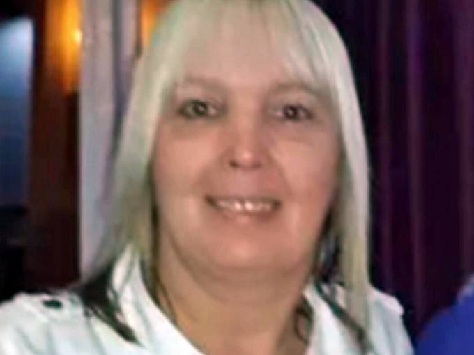 英國婦人積姬於家中被意外勒死。Jackie Cottrill FB