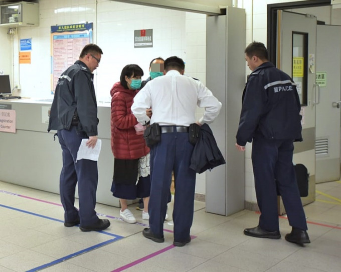 男嬰父母。資料圖片