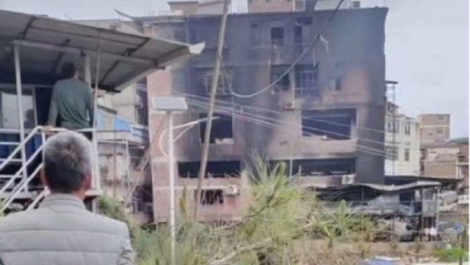 廣西蒼梧超市火災致一家5口遇難，包括3小孩。