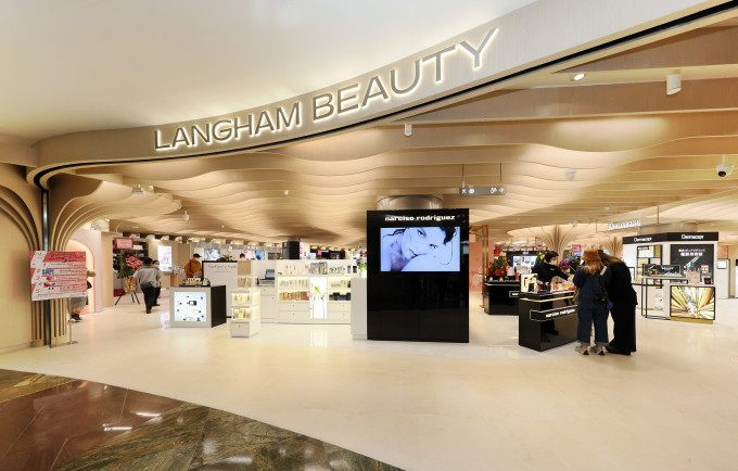  LANGHAM BEAUTY提供一站式与多元化购物体验。