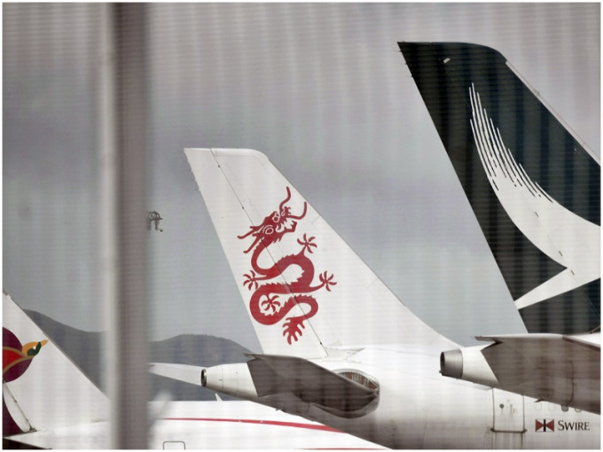 有關的香港男子上周二乘搭國泰港龍航空KA600航班到廈門。資料圖片