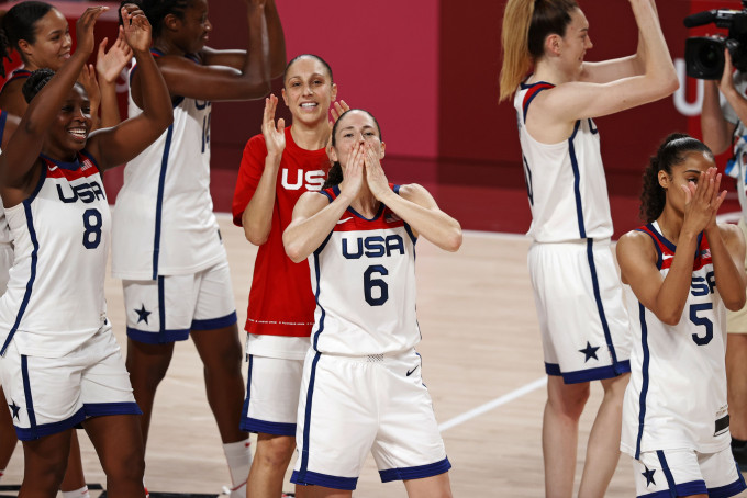 美国女篮完成奥运七连霸。Reuters