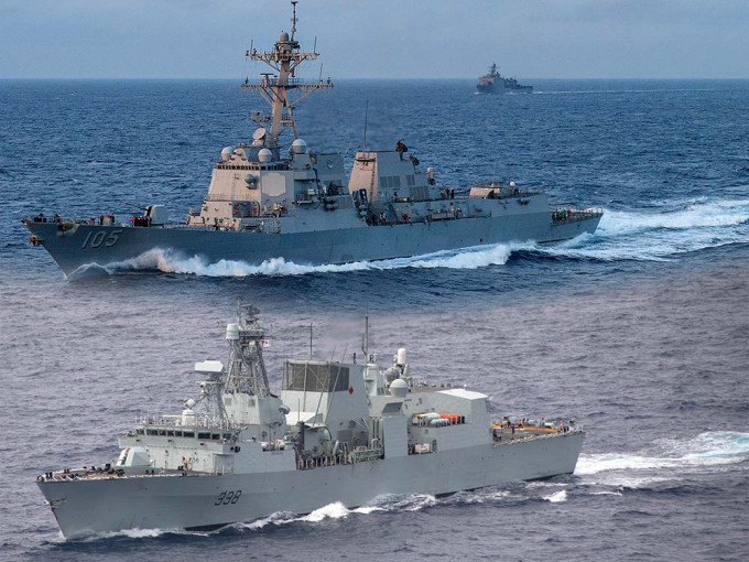 美軍的杜威號（上）與加拿大的溫尼伯號（下）一同現身台海。資料圖片