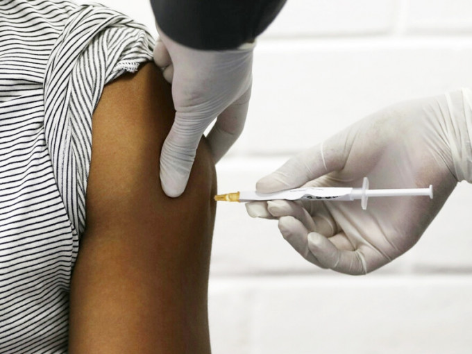 澳洲政府表示，将再采购多2款正研发的新冠病毒疫苗，合共5000万剂。AP图片