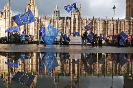 英國國會開始就文翠珊與歐盟達成的脫歐協議舉行5天辯論。AP