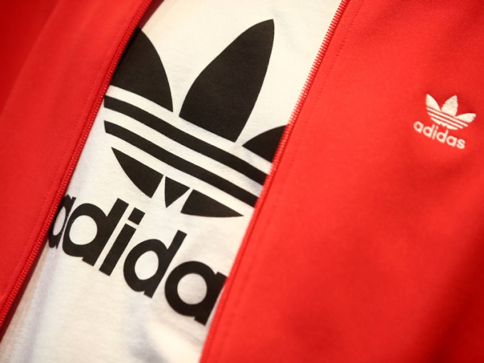 Adidas透露今年運費成本大增近2億歐元。REUTERS