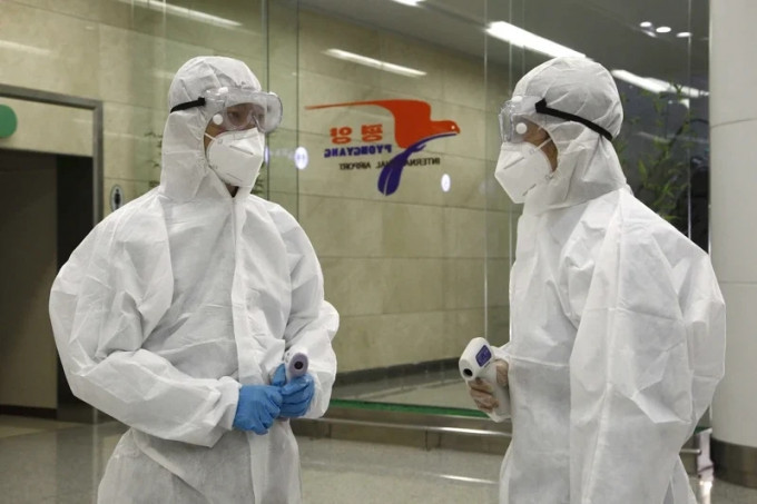 北韓民眾對新型冠狀病毒的脆弱的防疫能力，令外界擔心。AP