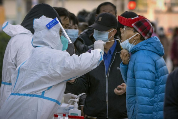 自本周本開始，來華人員毋須再出示核酸檢測，改用48小時快測代替。美聯社