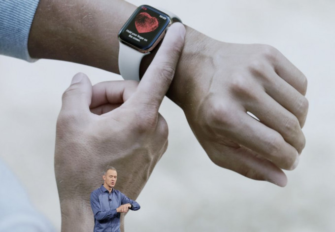 Apple Watch可以偵測心臟問題 。AP