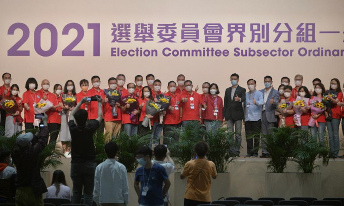 选委会选举在周日顺利完成，新一届由一千五百人组成的选委会经确认和刊宪后，便会正式就任。