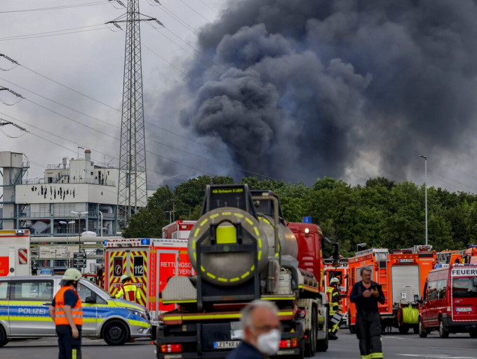 勒沃库森（Leverkusen）化学园区一间工厂发生爆炸。AP相片