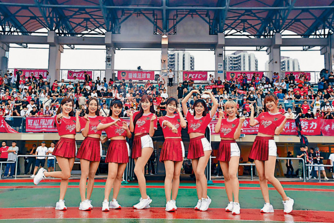 去年5月，台湾职业棒球啦啦队「乐天女孩」受邀来港担任表演嘉宾。