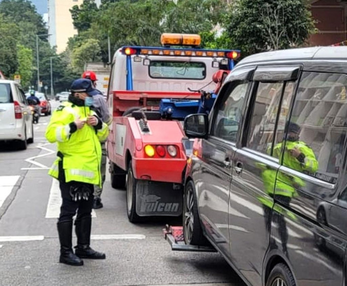 东九龙总区打击违例泊车。资料图片