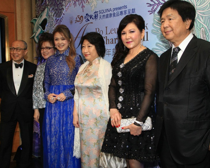 陳小寶、陳細潔、蔡志明與太太等出席保良局周年慈善餐舞會。