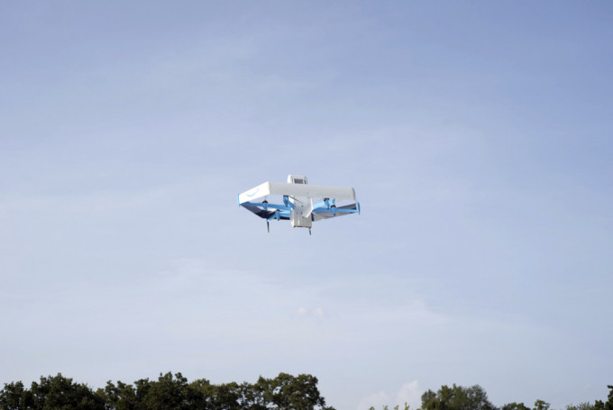 亞馬遜無人機在德州試辦空投藥品，送貨服務明年引進英國及意大利。美聯社