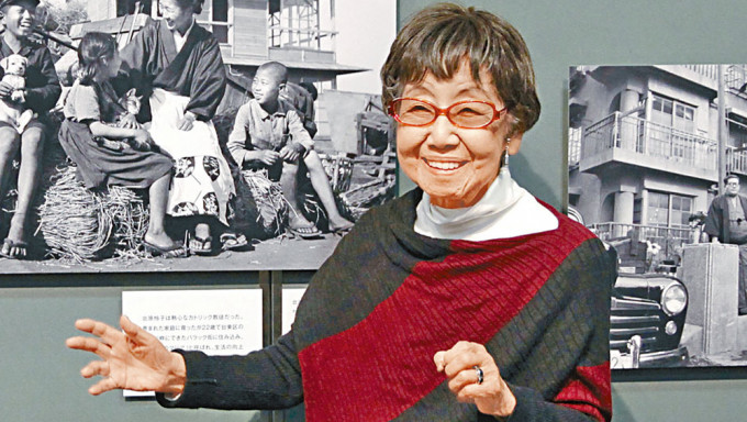 笹本恒子一四年在横滨的日本报业博物馆出席活动。
