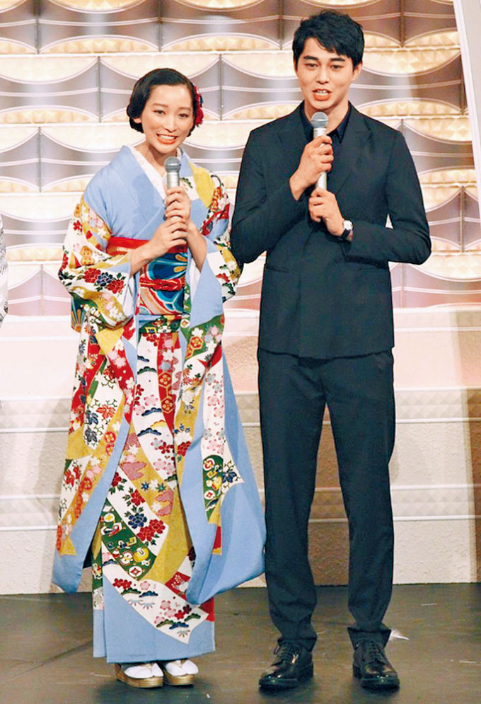 渡邊杏與出軌老公東出昌大雖已離婚，但有機會再度合演。