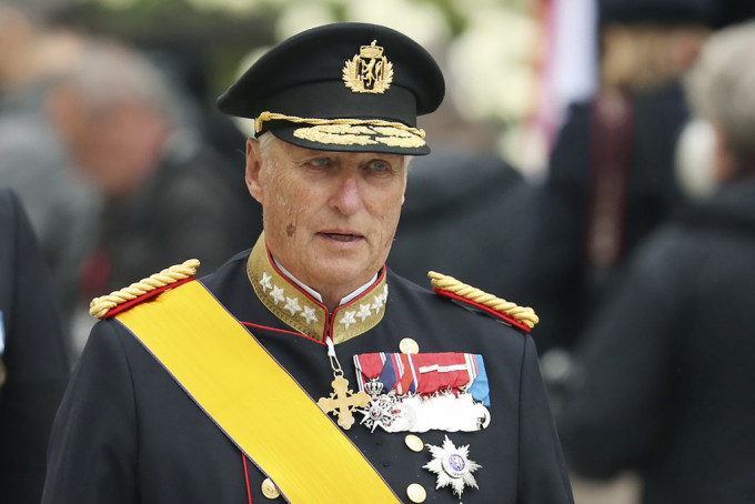 歐洲最年長在世君主、87歲的挪威國王哈拉爾五世在大馬住院。美聯社