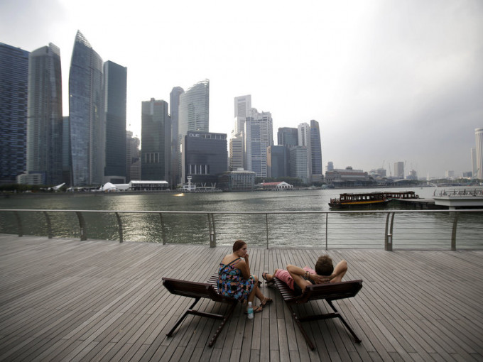新加坡強調香港資金流入未有大增。AP圖片