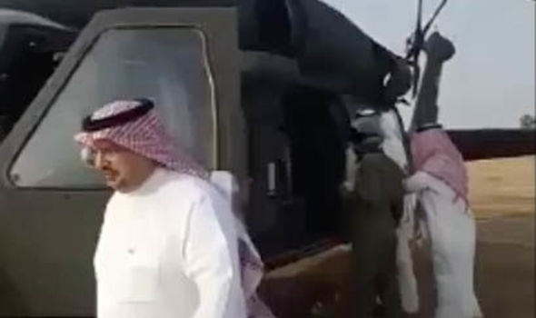沙特阿拉伯一名王子乘直升机坠毁丧生。网上图片